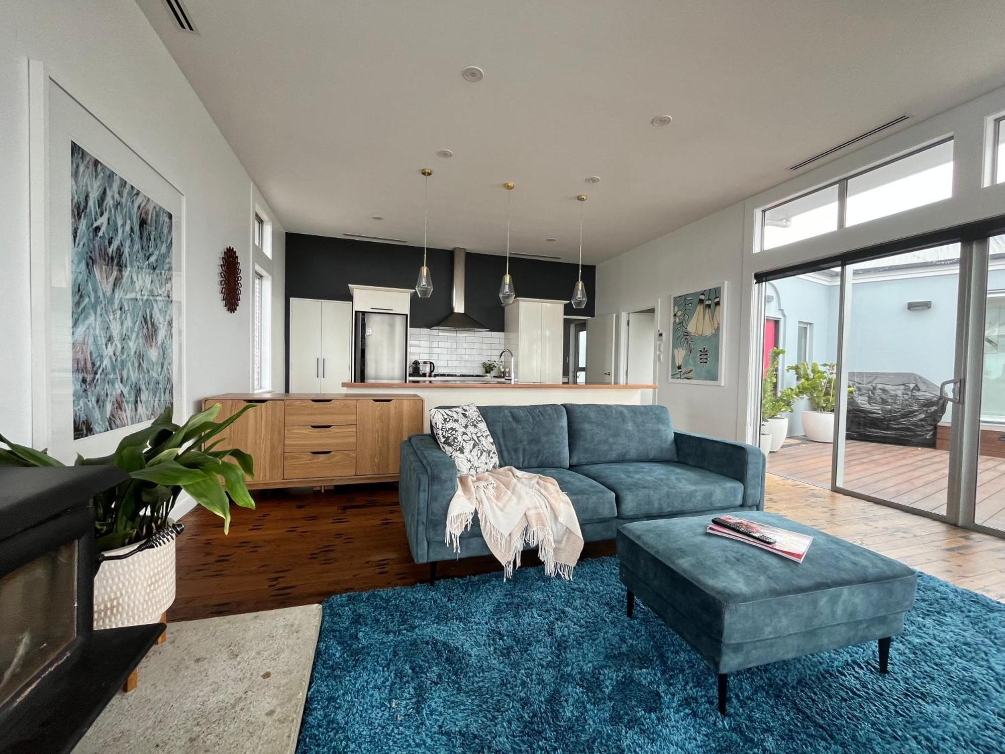 The Lighthouse - Free Breakfast And Stunning Views Bed & Breakfast Christchurch Exterior foto
